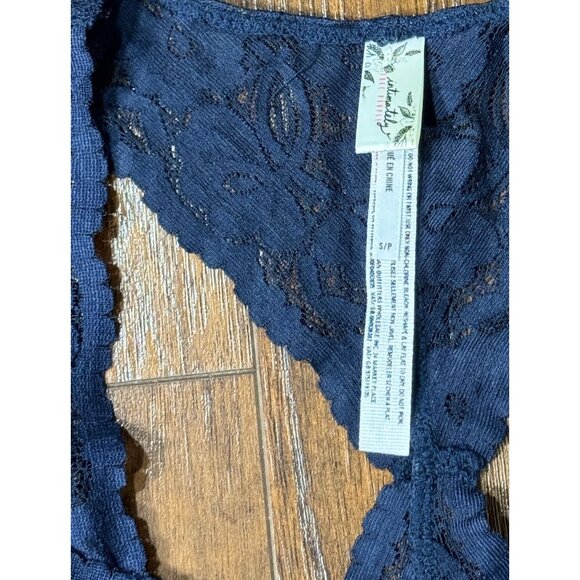 NWOT Intimately FREE PEOPLE Lace Bralette Bra Small Dark Gray Galloon Racerback - Picture 8 of 8